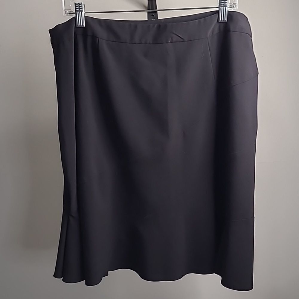 Tracy Evans limit sz 16 black tiered midi skirt